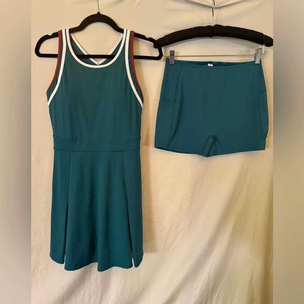 HALARA 2 PIECE TENNIS DRESS *DISCONTINUED* SZ M